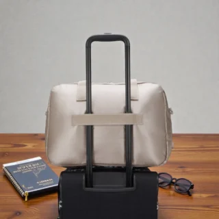 Kipling Defea XL Τσάντα Χειρός Ταξιδίου Metallic Glow