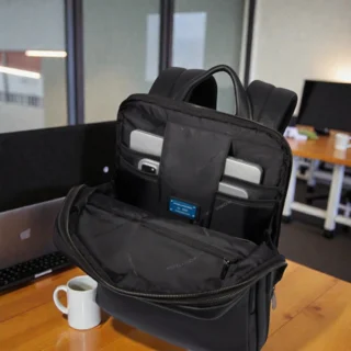 Piquadro Modus Slim Σακίδιο Πλάτης για Laptop 14” Μαύρο